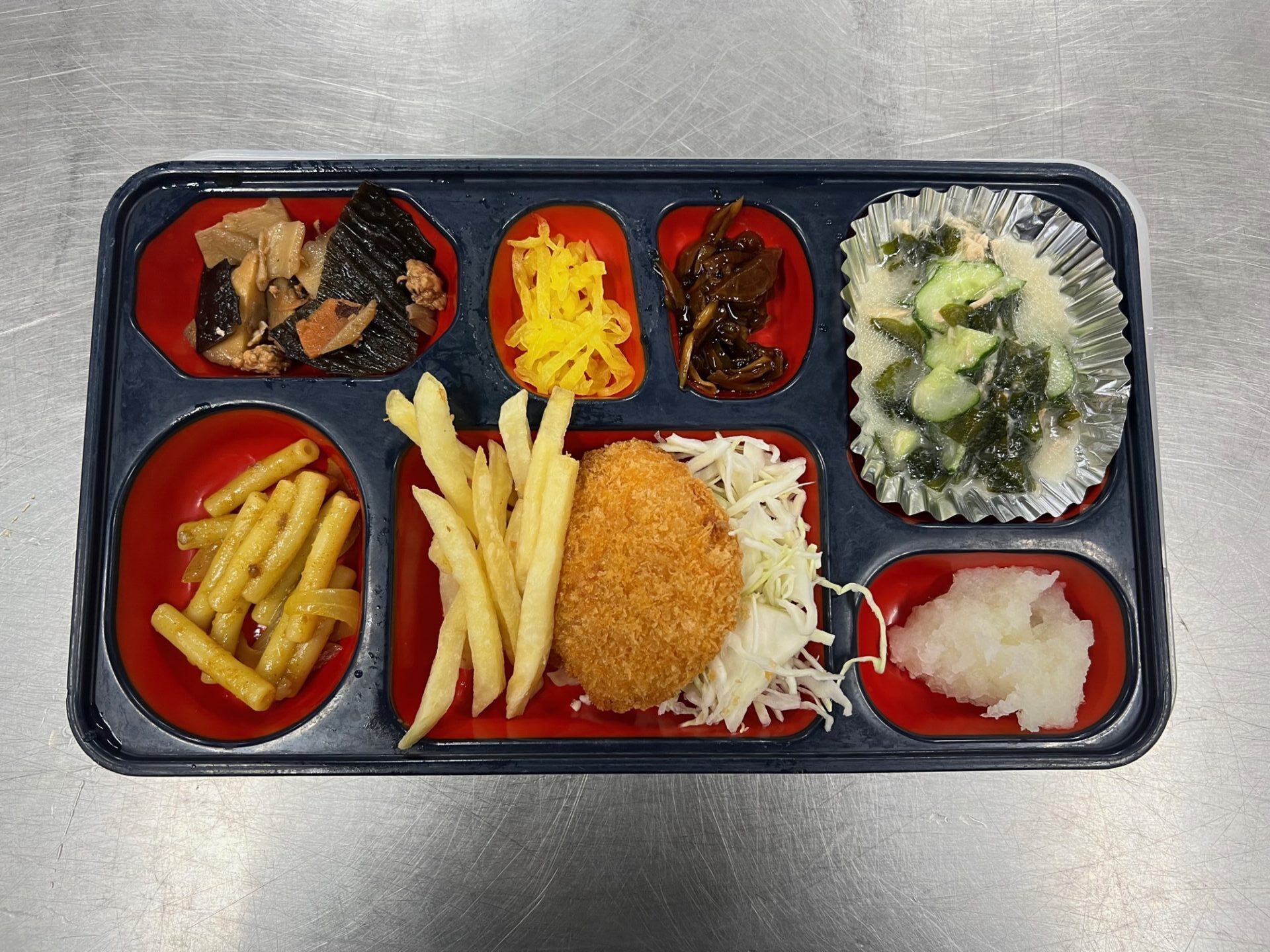 4月8日　並弁当