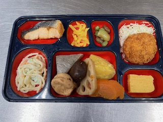 8月28日　並弁当